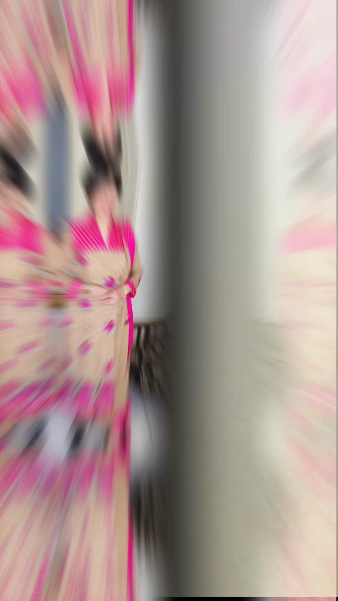 @Leo