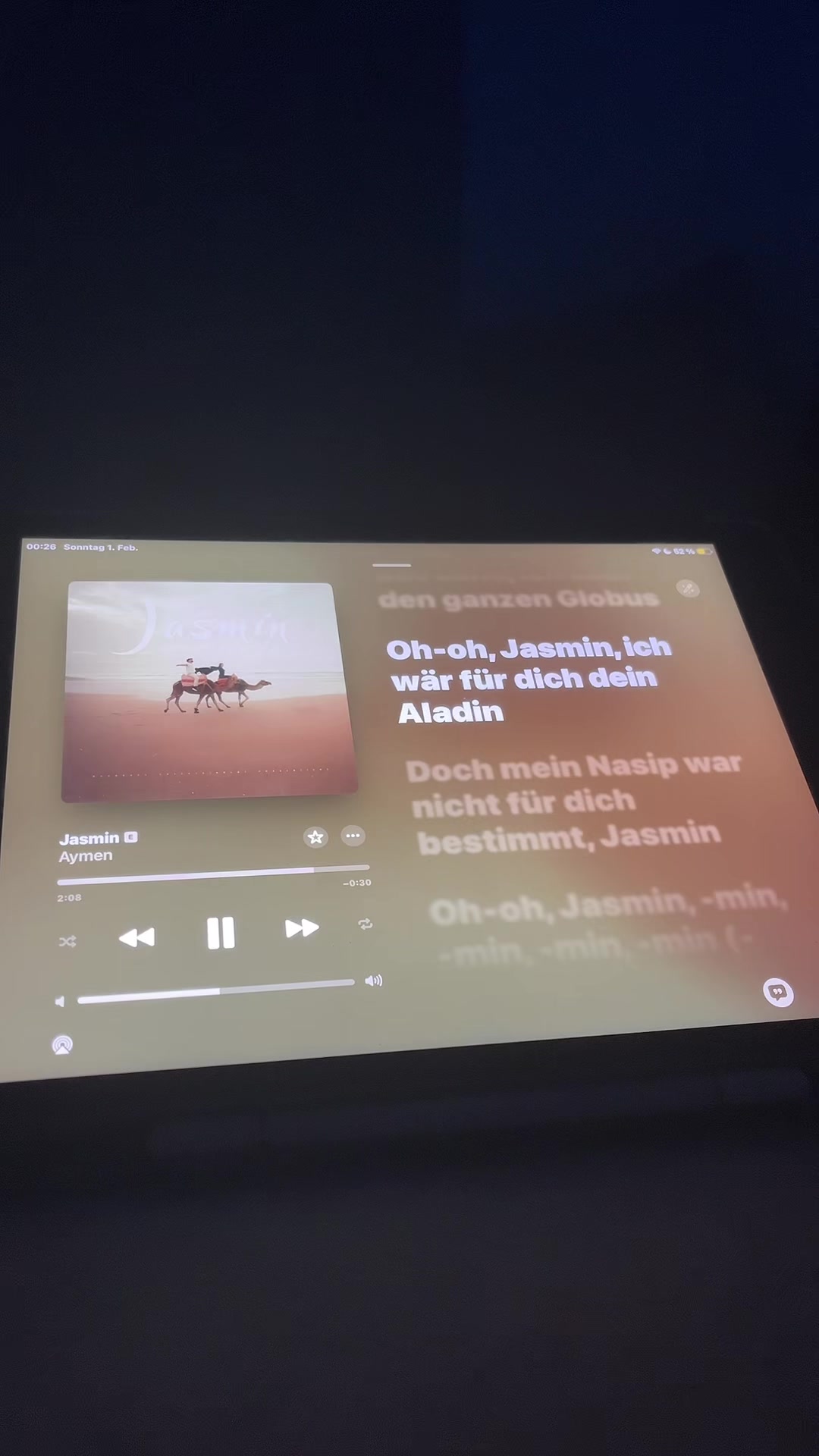 @Applemusik_Lyrics.