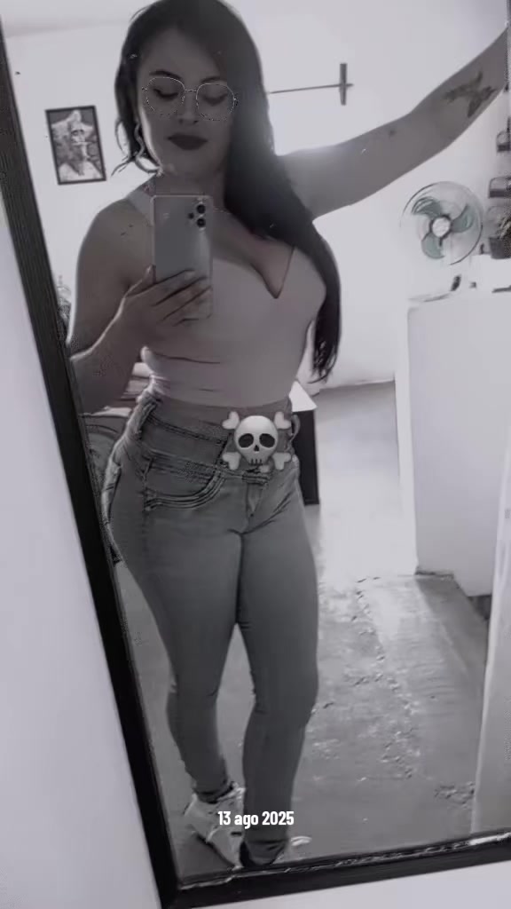 @Anadc✨🍒