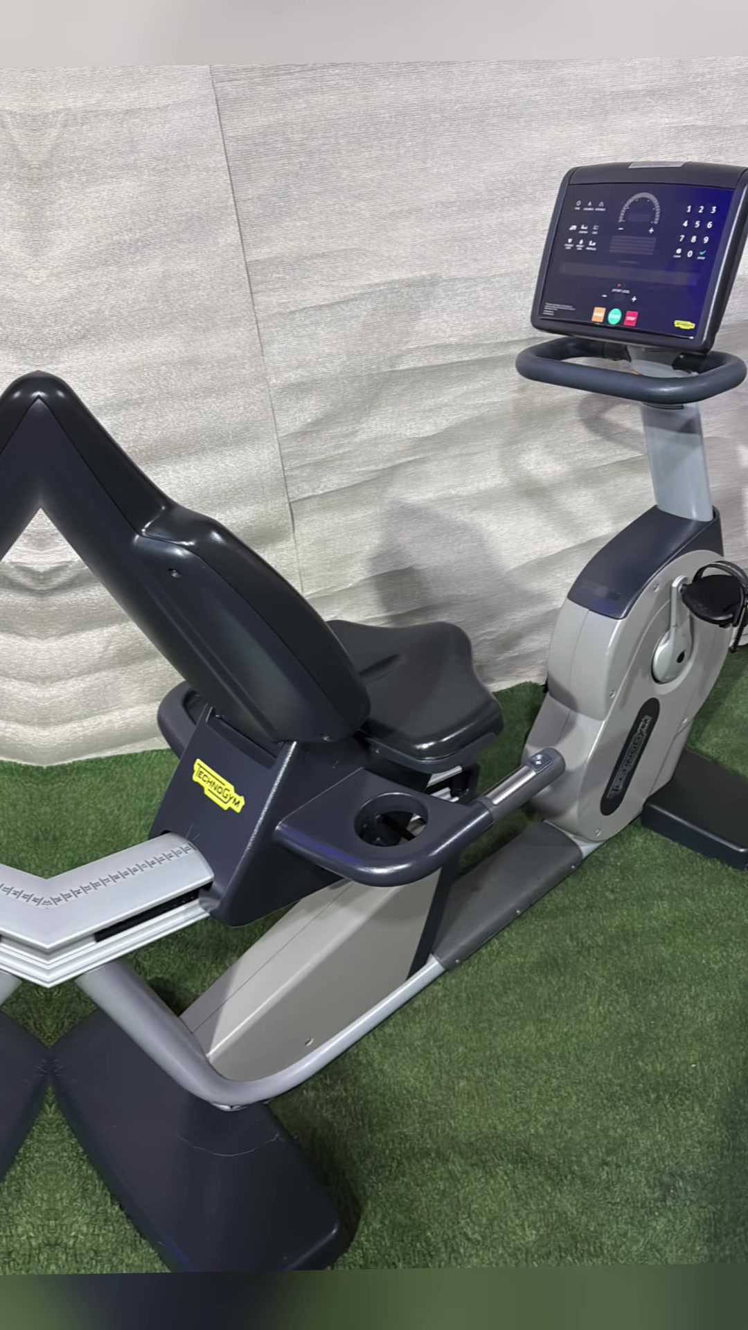 @UAE GYM MACHINES