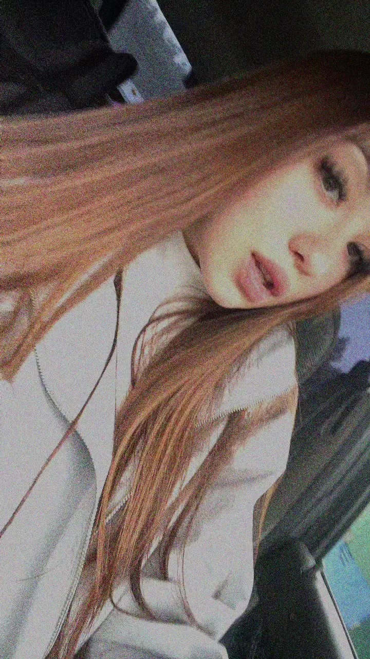 @Алёна💋❤️