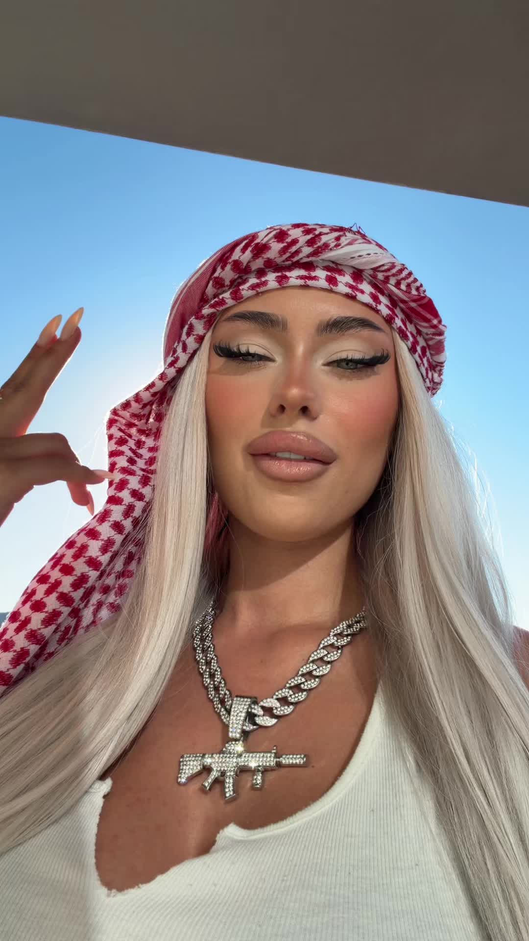 @Syndii69