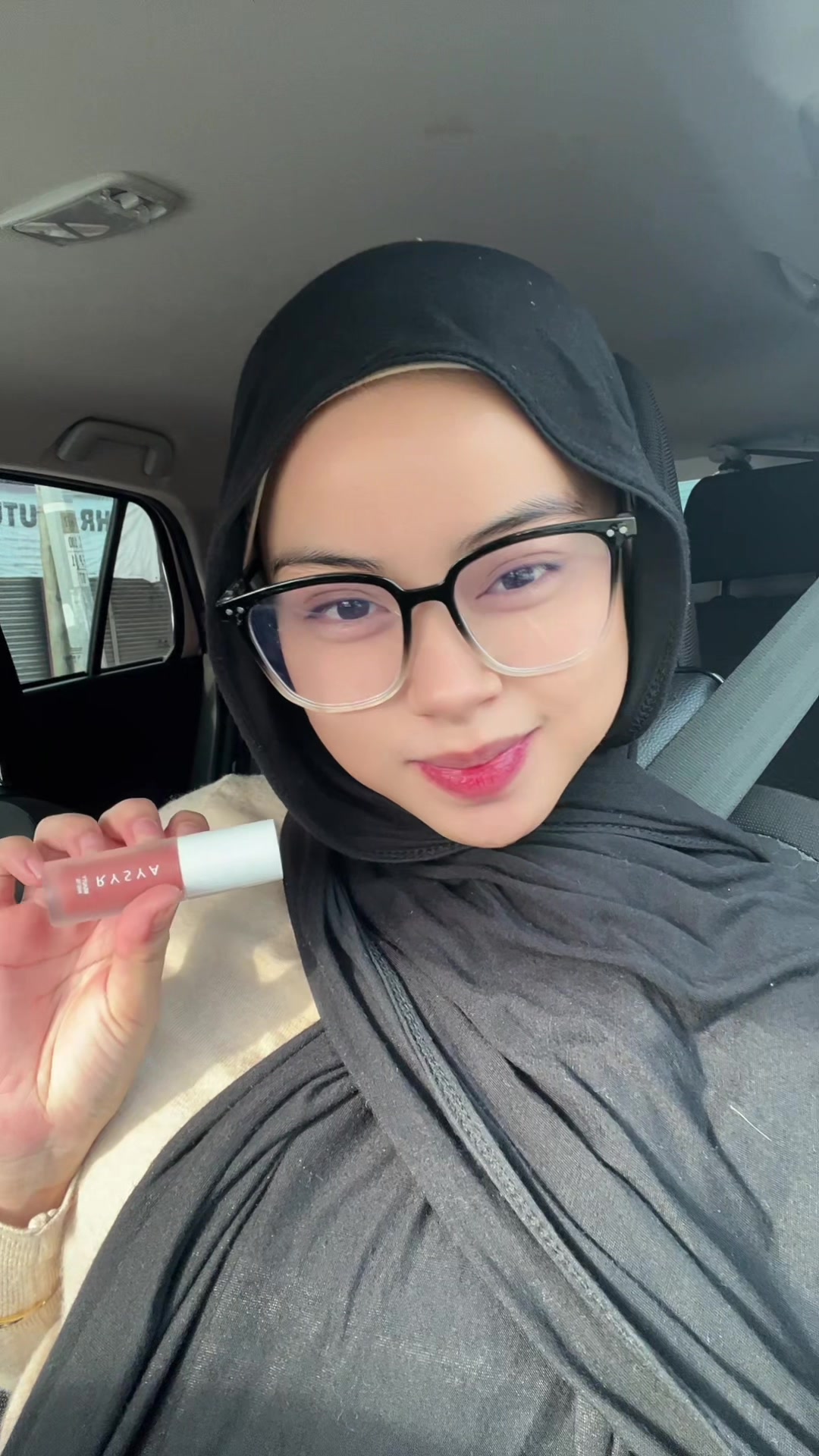@HASRISYA BEAUTY