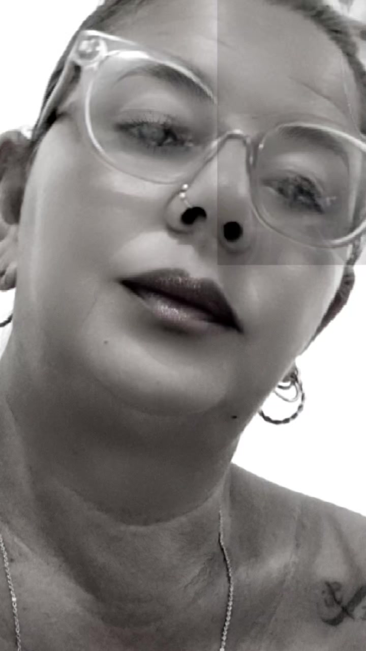 @Solange 123