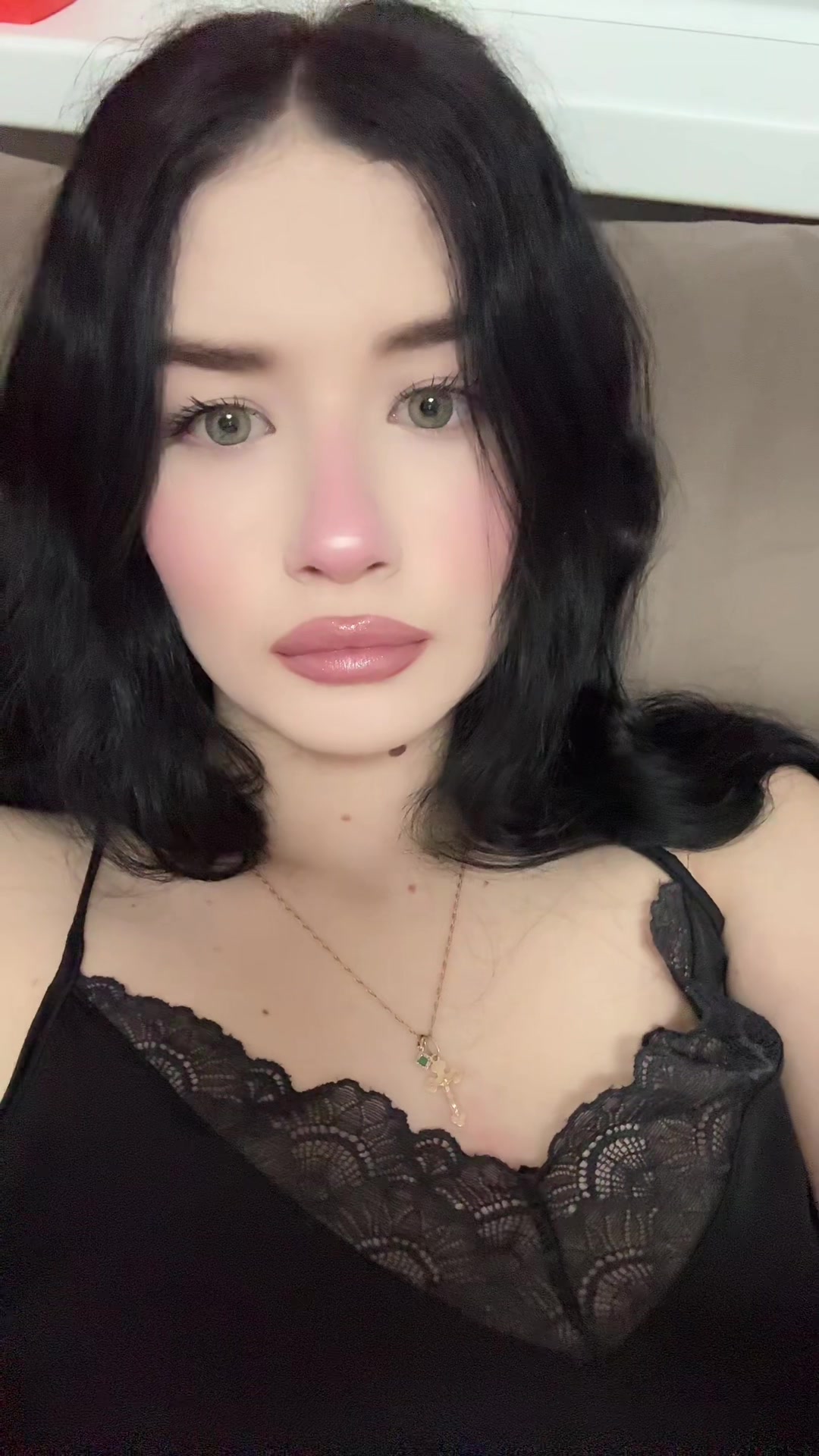 @яночка 𖣂