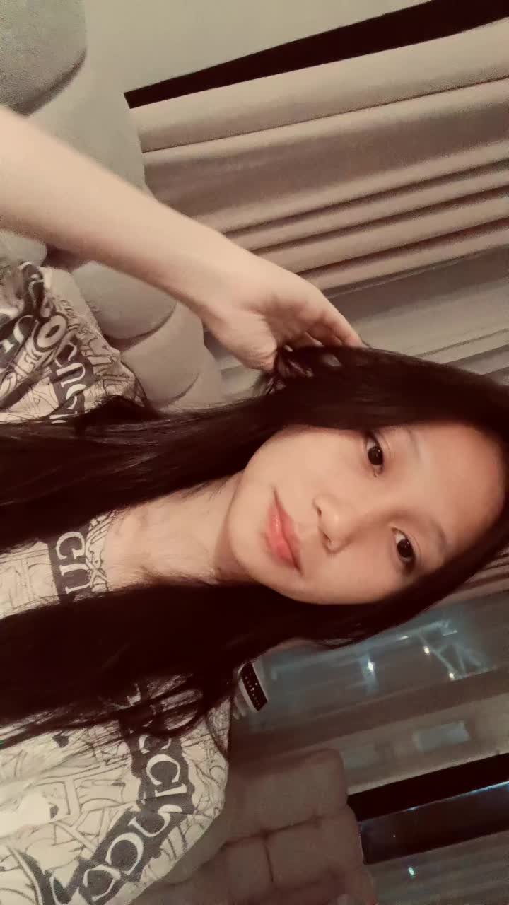 @sherafa_