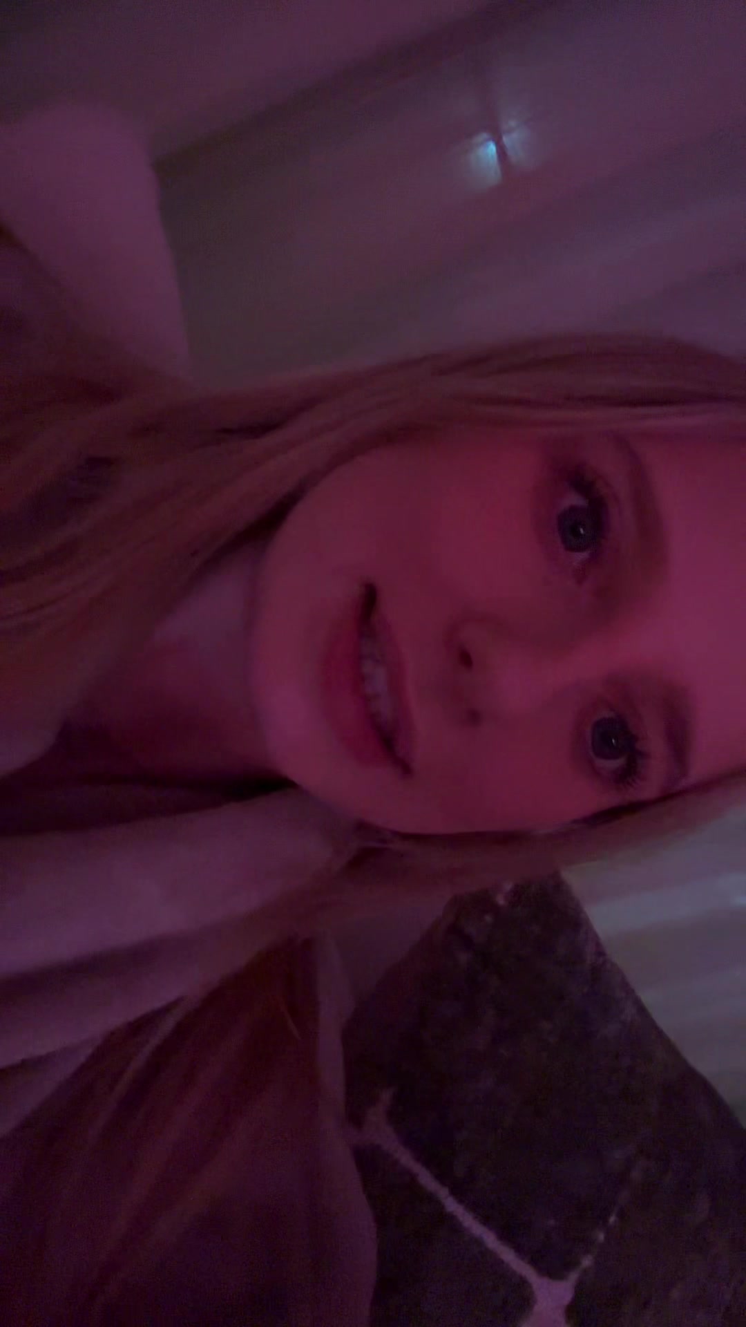@Naya Vandecauter