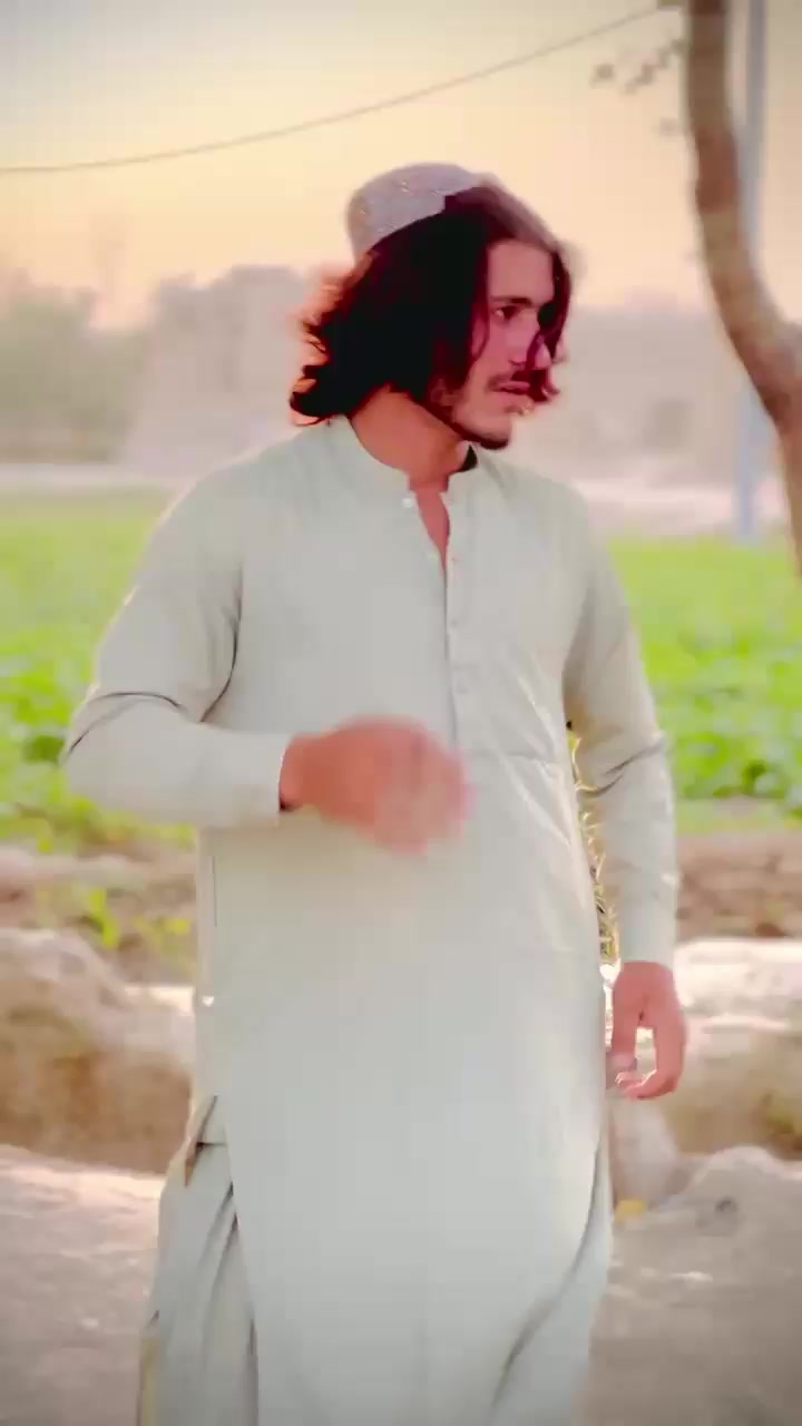 @🦅مسافر جانان😍۔۔👀