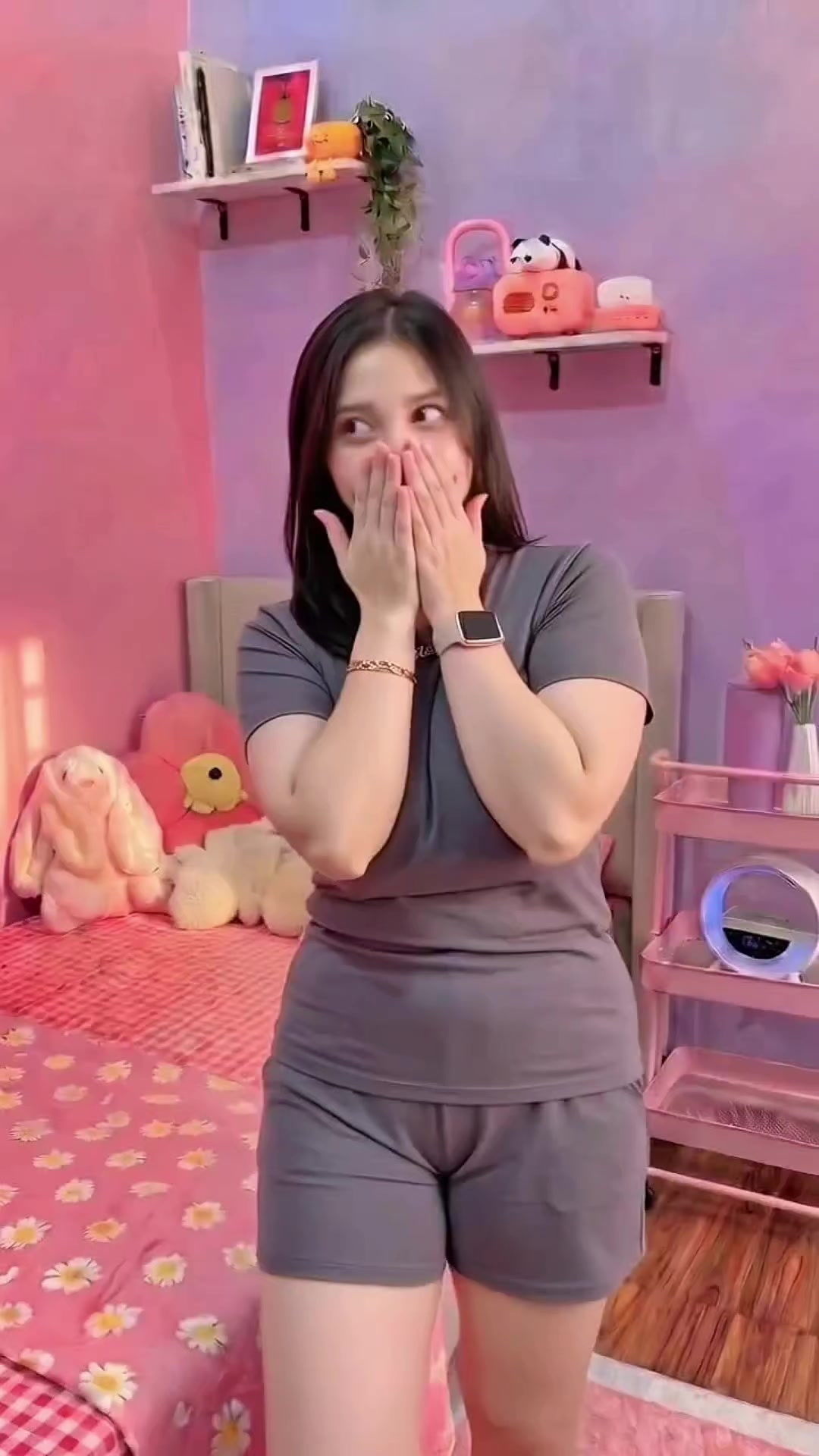 @Febby