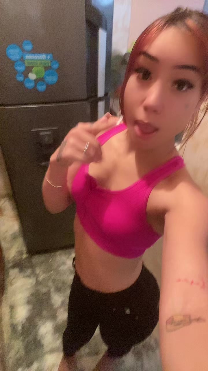 @Jely🥹💋
