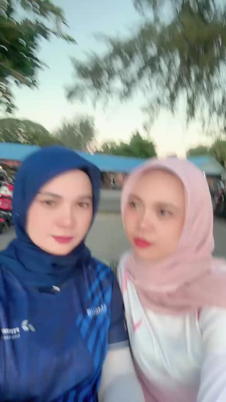 @Dina Oemri