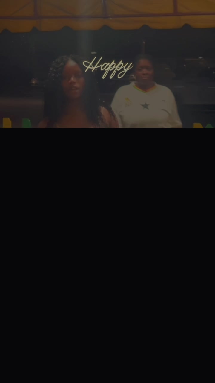 @Gнℓσяιyα🎀💫