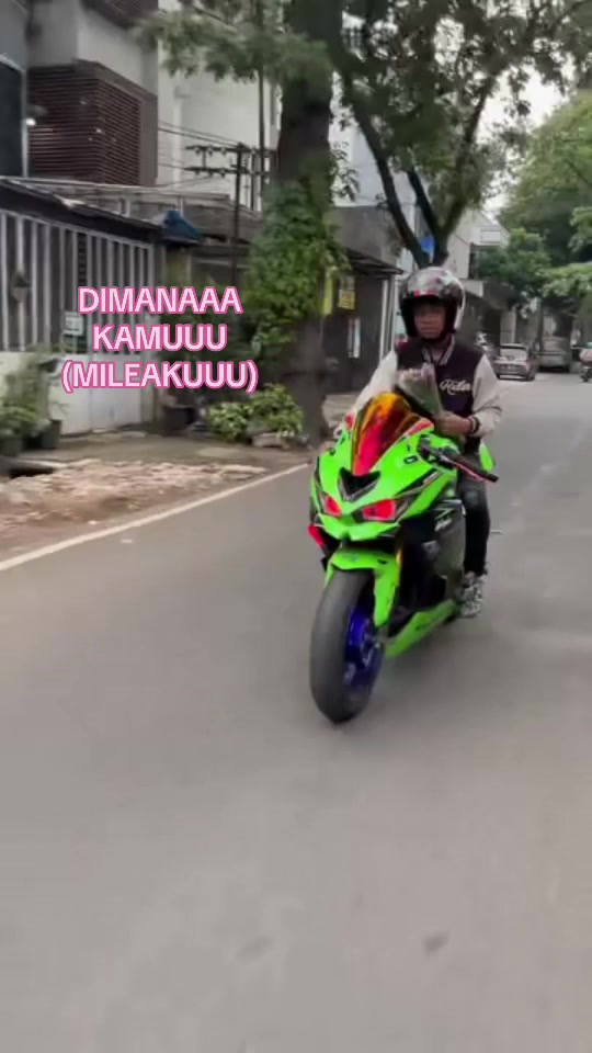 @akaaniibouss