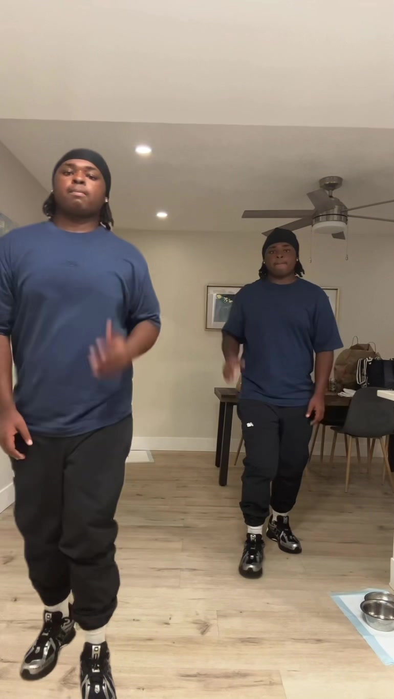 @B̸j̶5