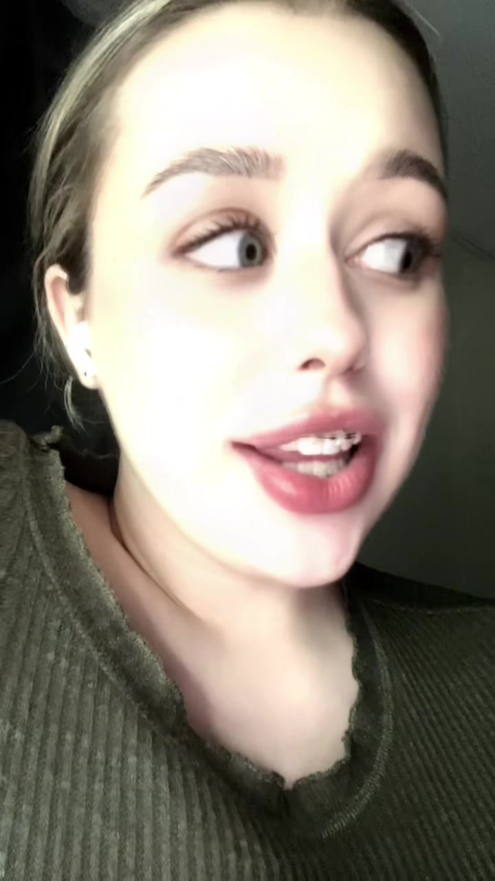 @Helen👄🪽