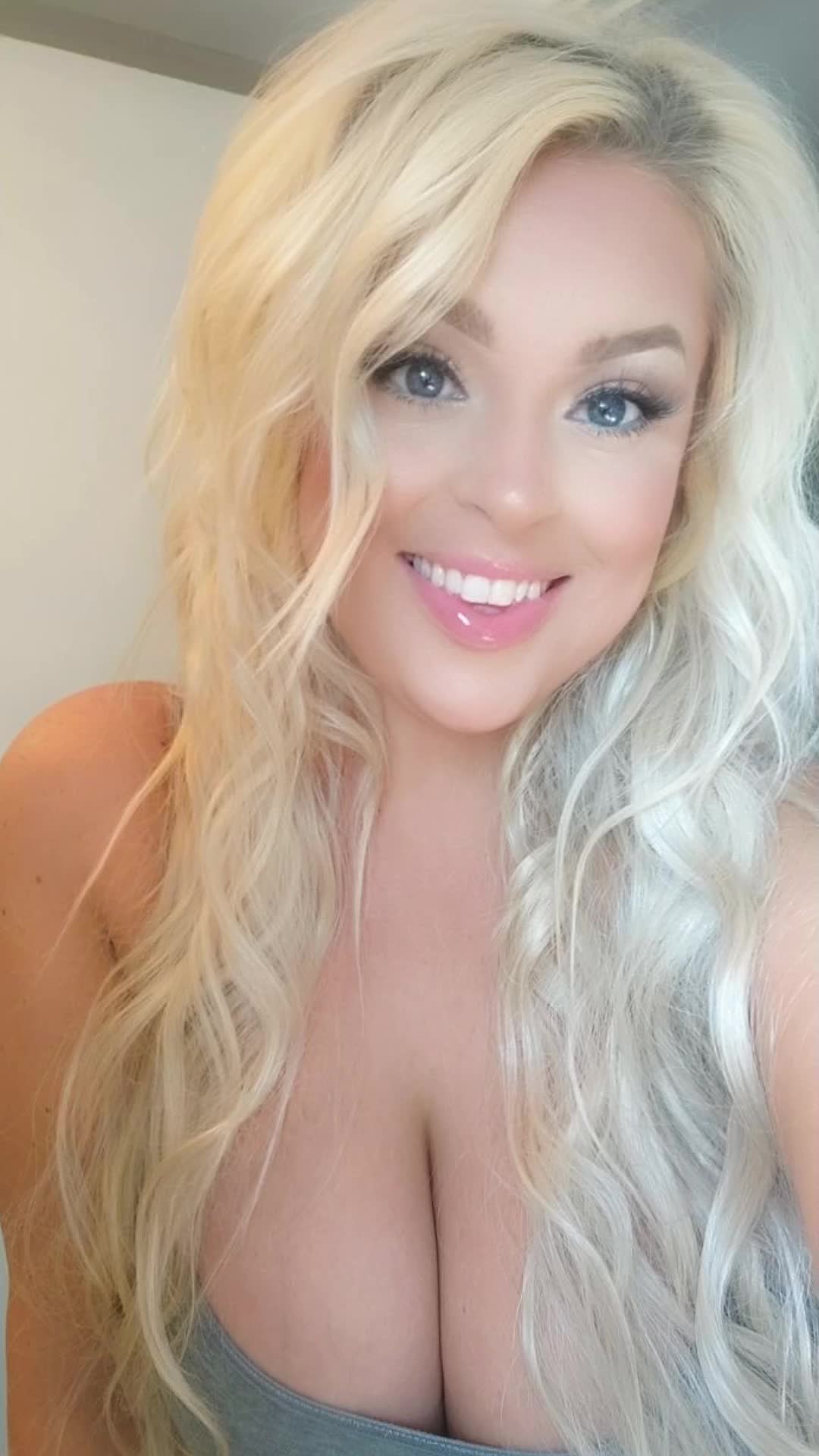 @Brittany Marie🦋