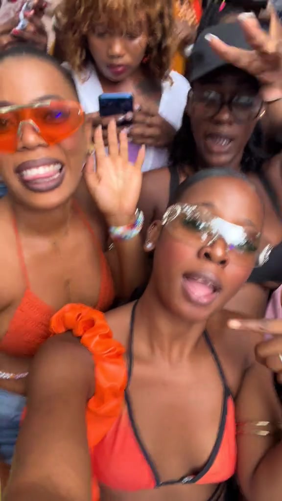 @bee🐝jinnie 21🇭🇹🇭🇹🇭🇹🇭🇹