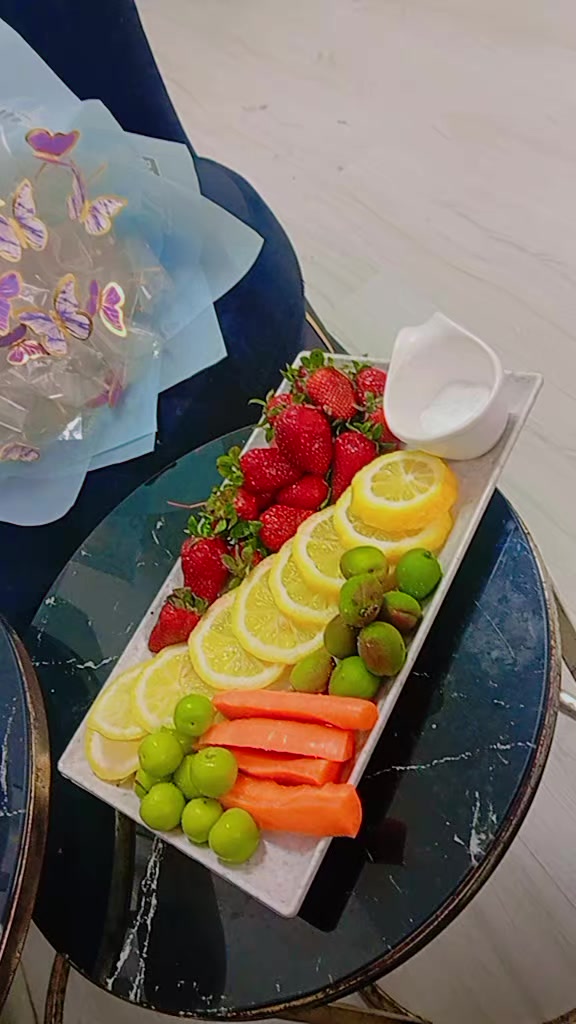 @👑سمـ̨̥̬̩و الأمـ̨̥̬̩يرة👑