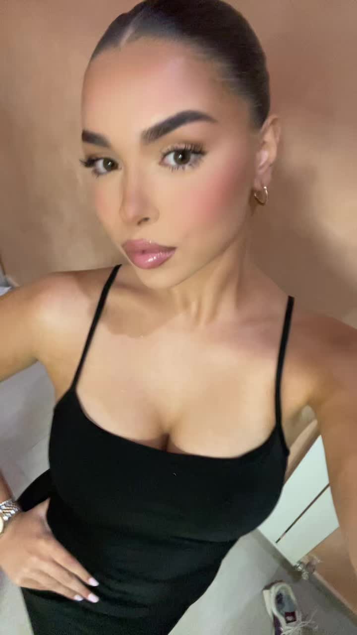@dinajo