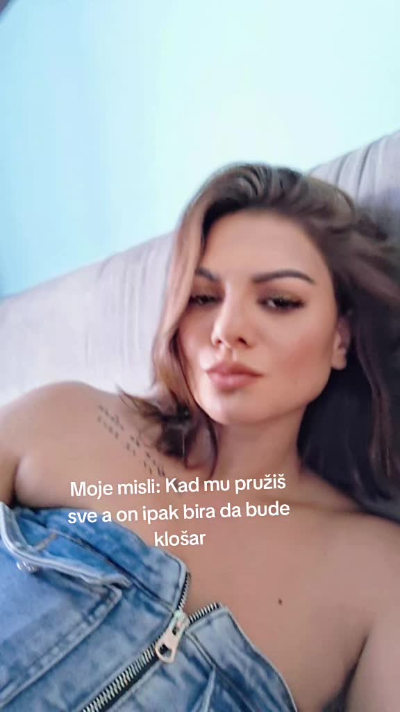 @She Wolf 🐺