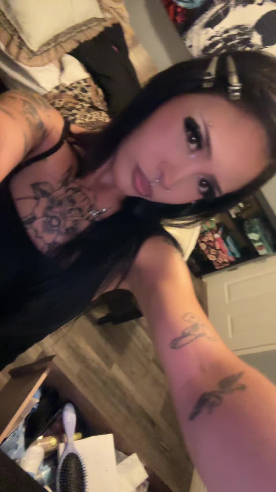 @serenie 🖤