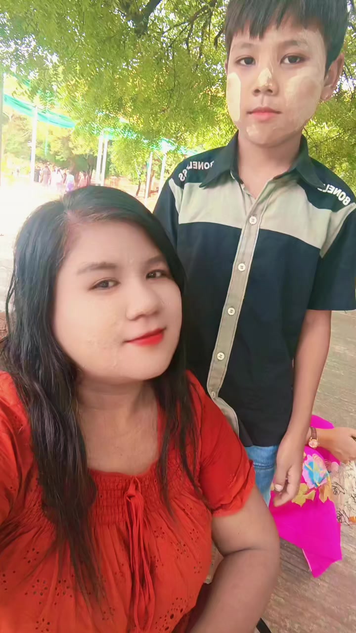 @မိုးမမ40