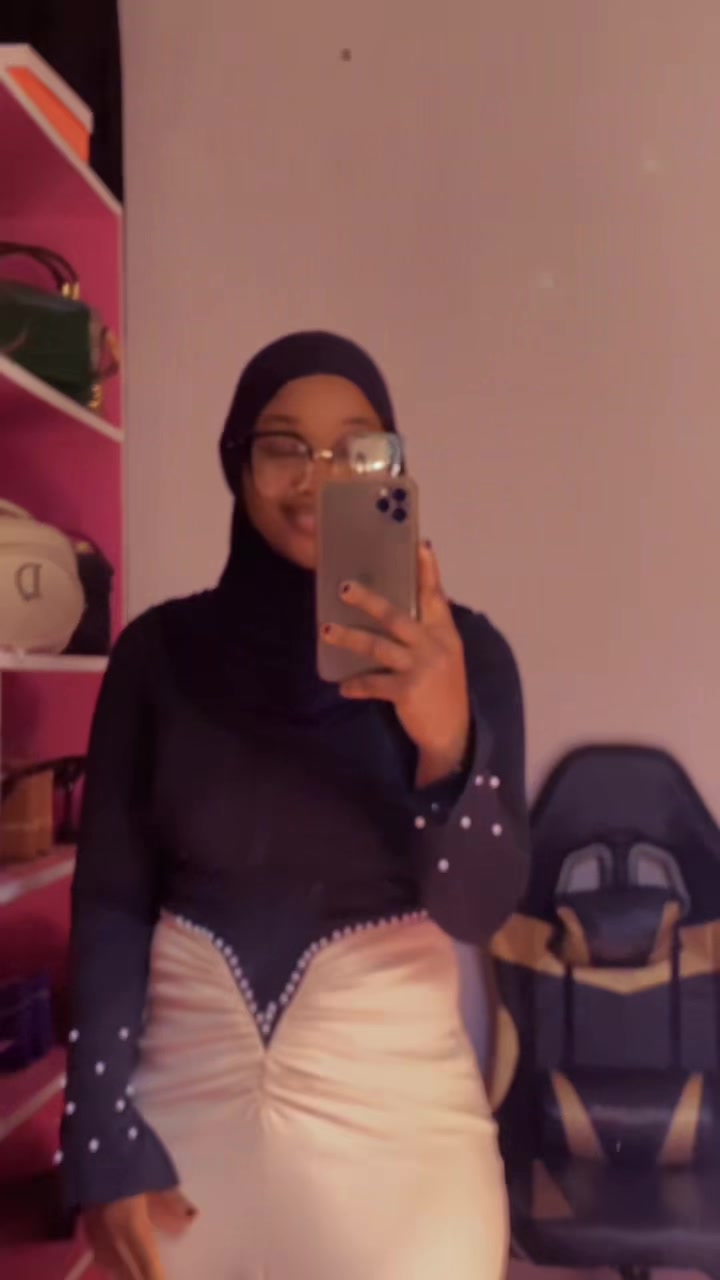 @Halima_09