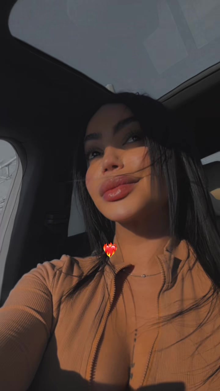 @๐queen_ayme