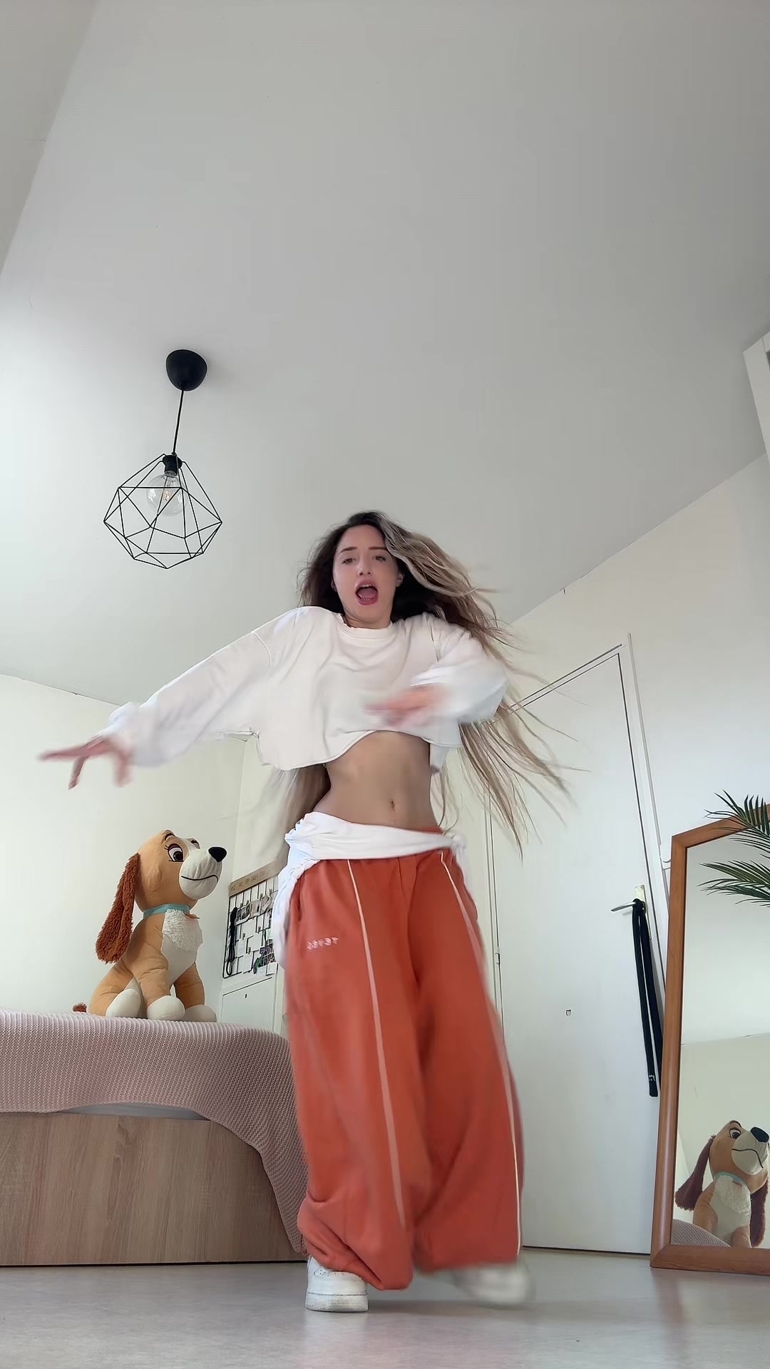 @Whoxver