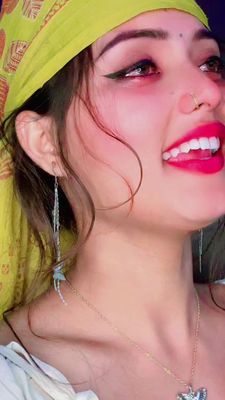 @๐๐Broken heart girl ๐๐