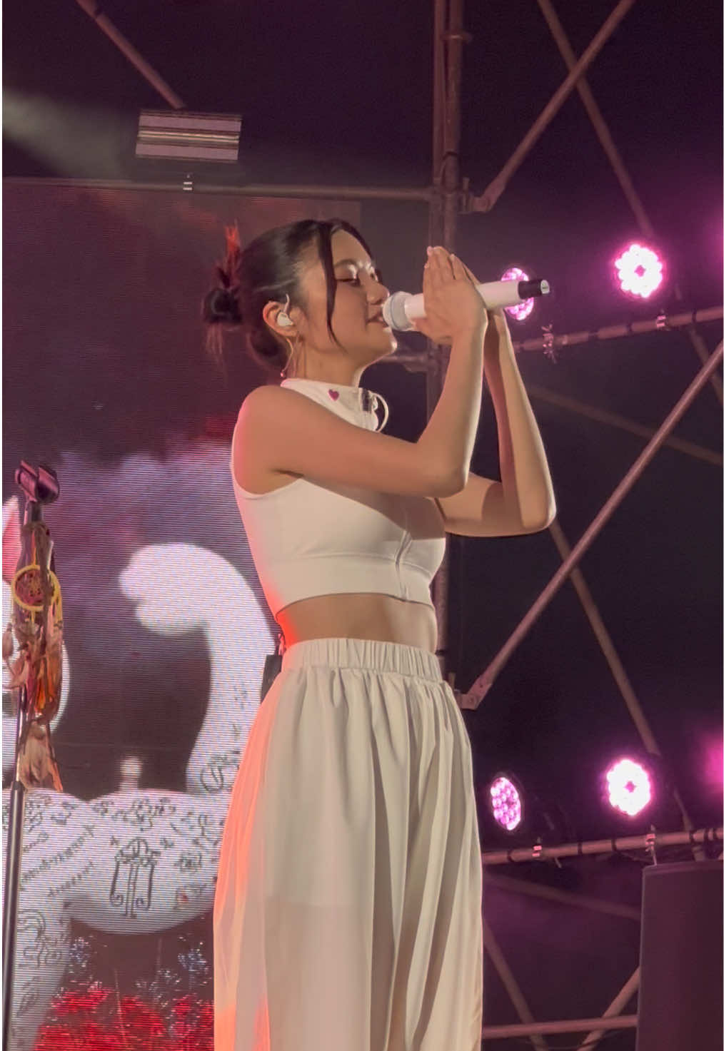 @ASIA7