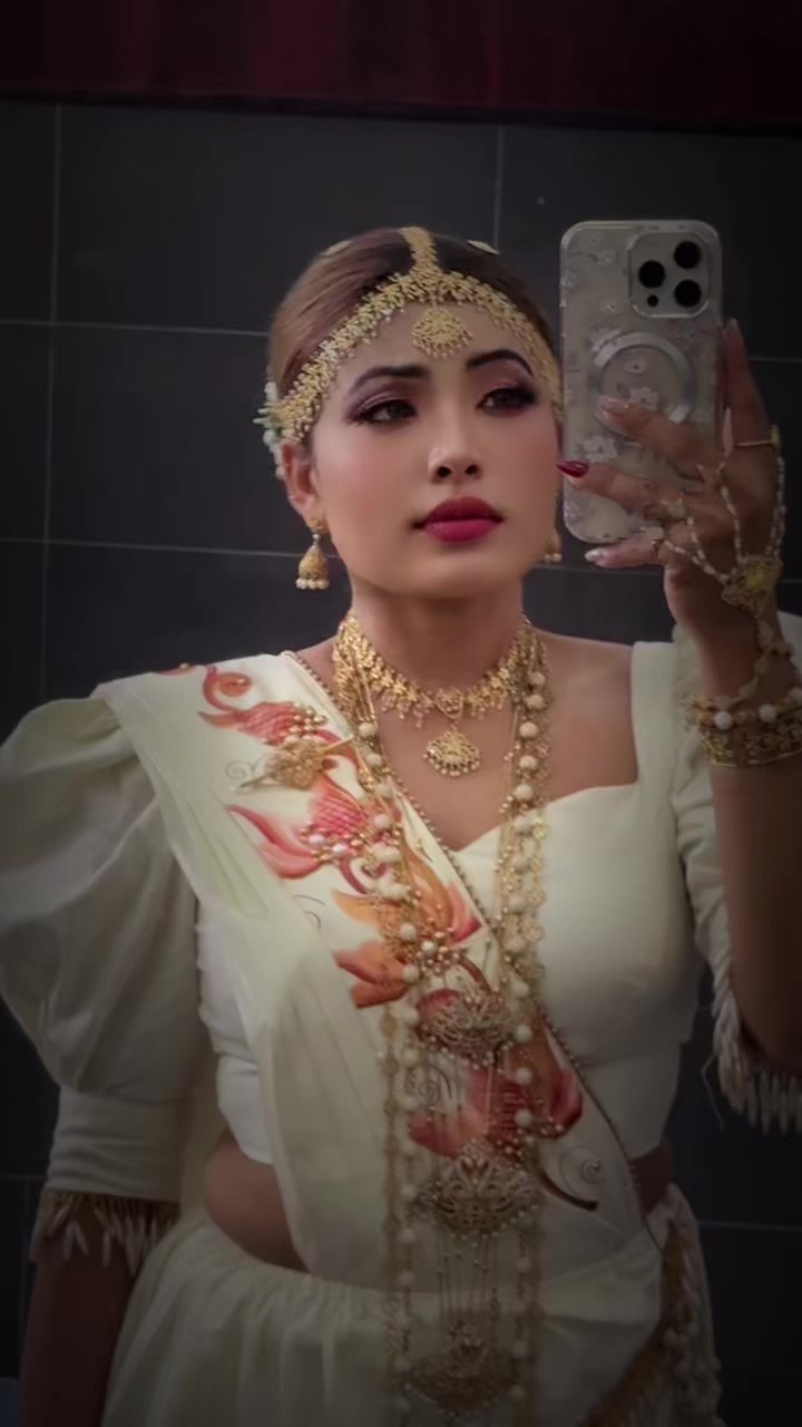 @Jaanu Vidushi De Silva