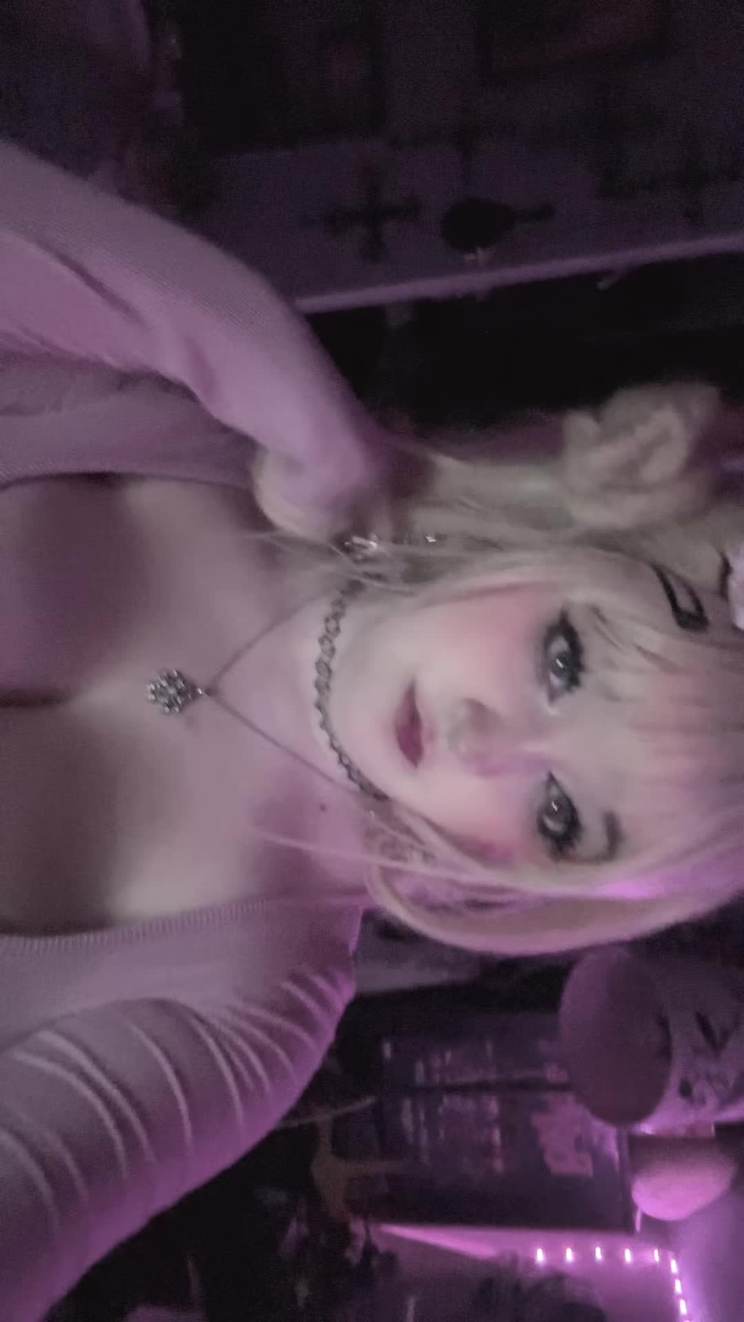 @꒰ঌ 𝐀𝐧𝐠𝐞𝐥 ໒꒱