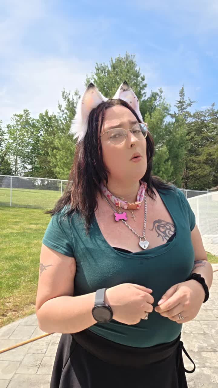 @Maya 💕🇨🇦