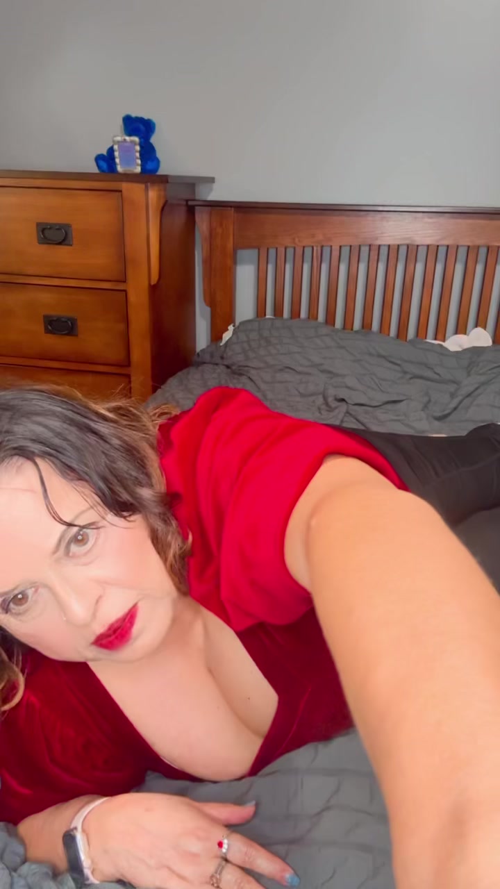 @queen_of_hearts🇨🇦