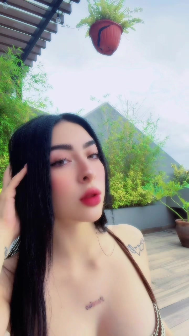 @Pamela Arc