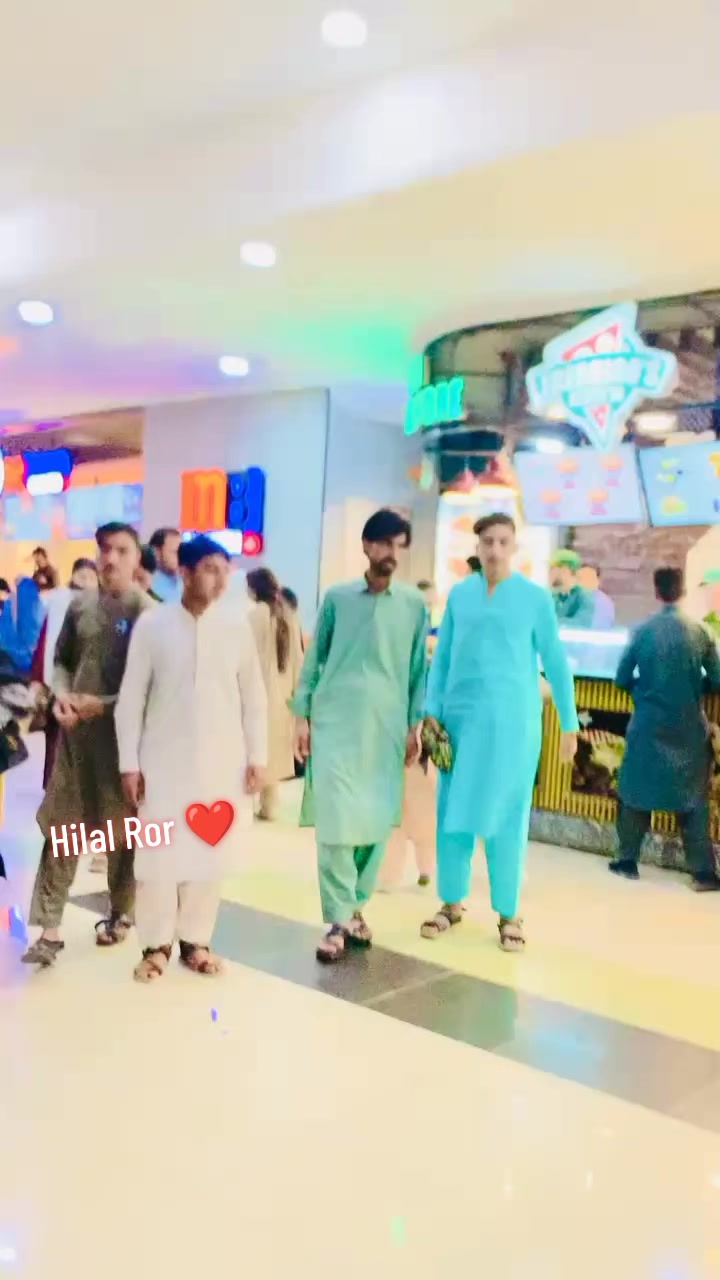 @UmairAfridi821🤬