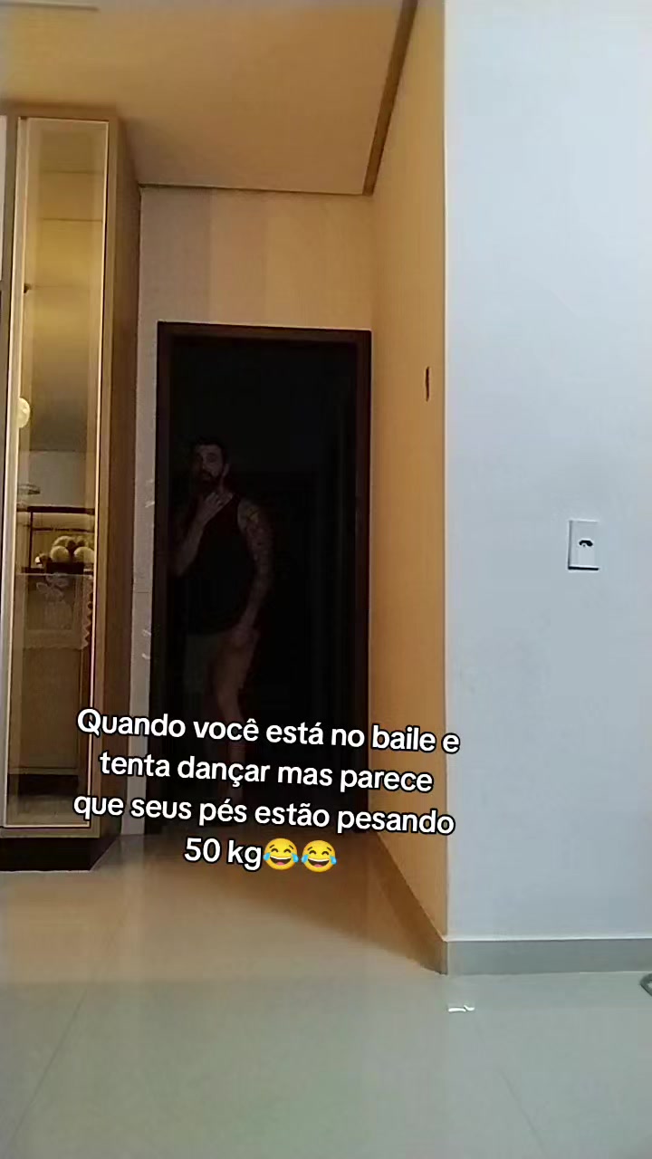 @Pedreiro debochado 🤠