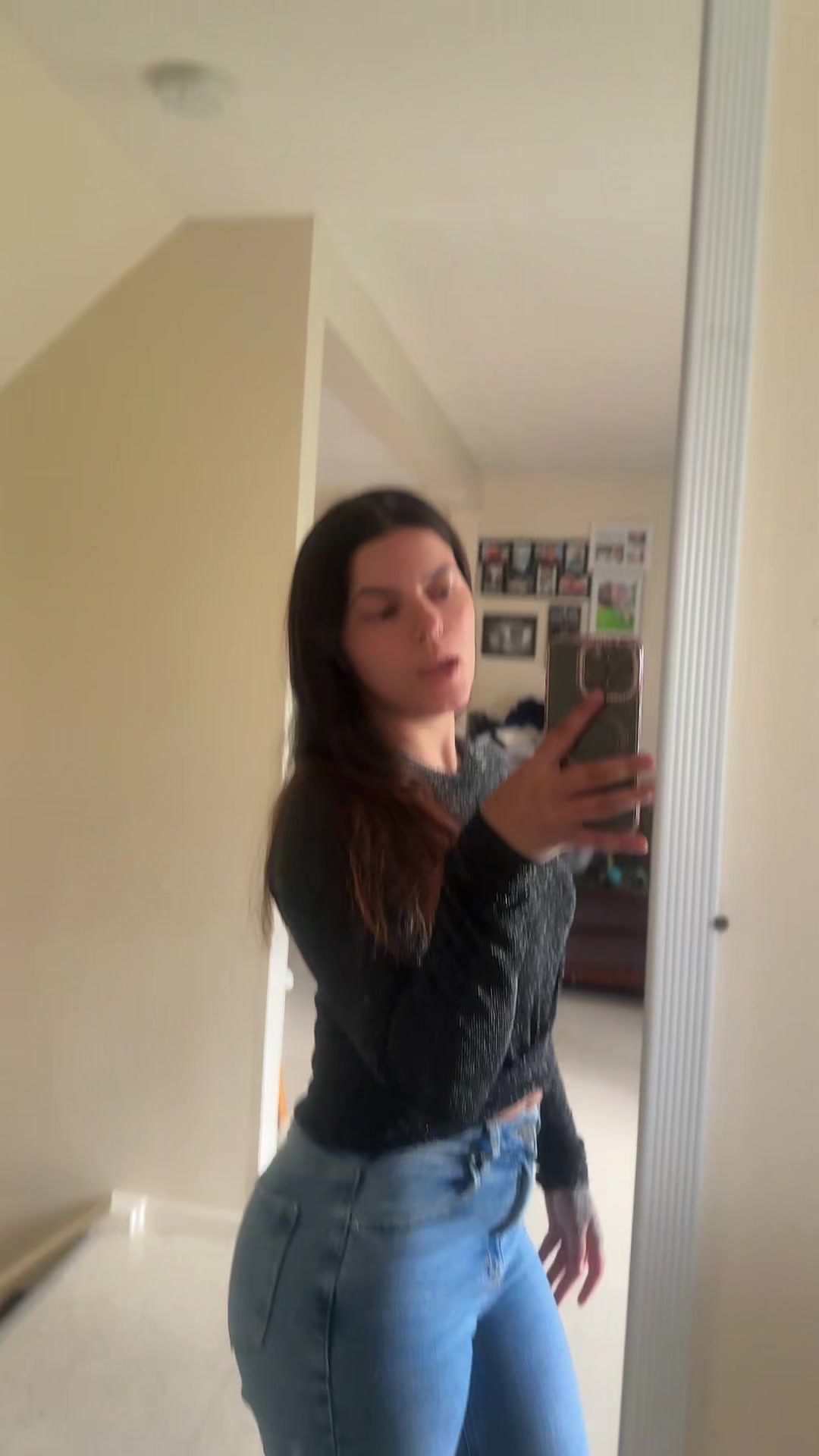 @katlyneroberts