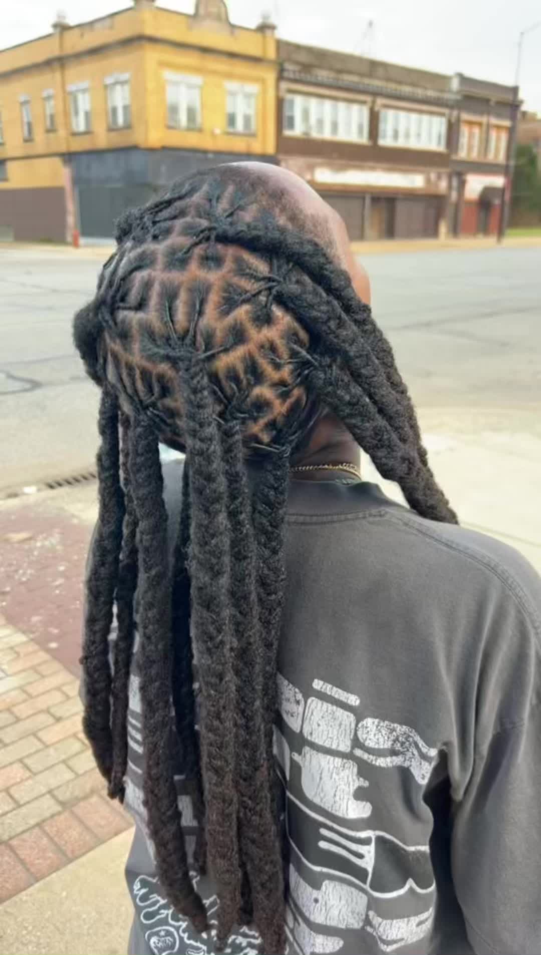 @Heyybrown