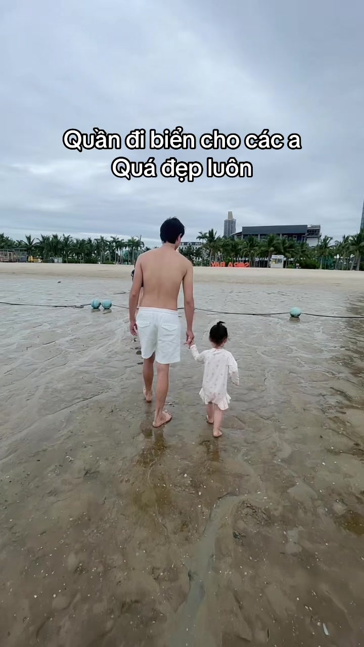 @B&iacute;ch hồng