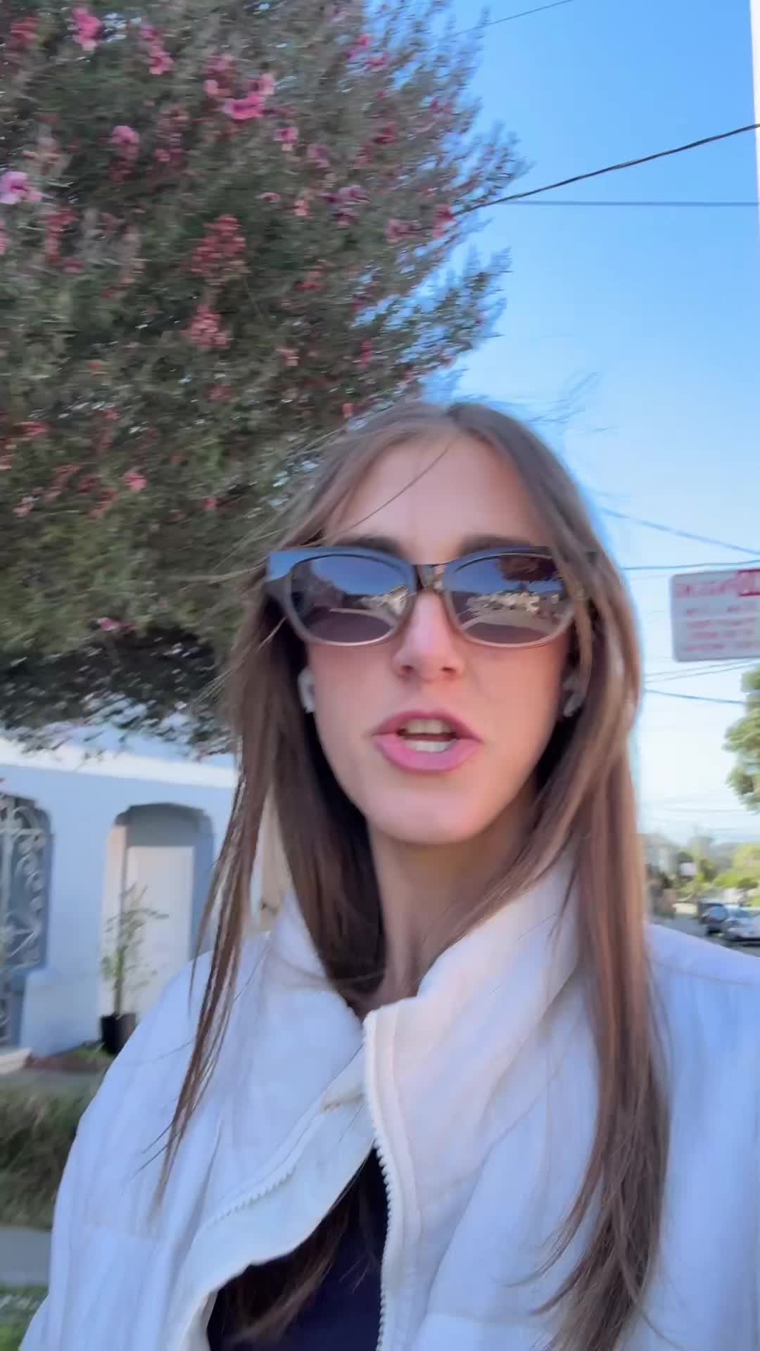 @Sara Kahn
