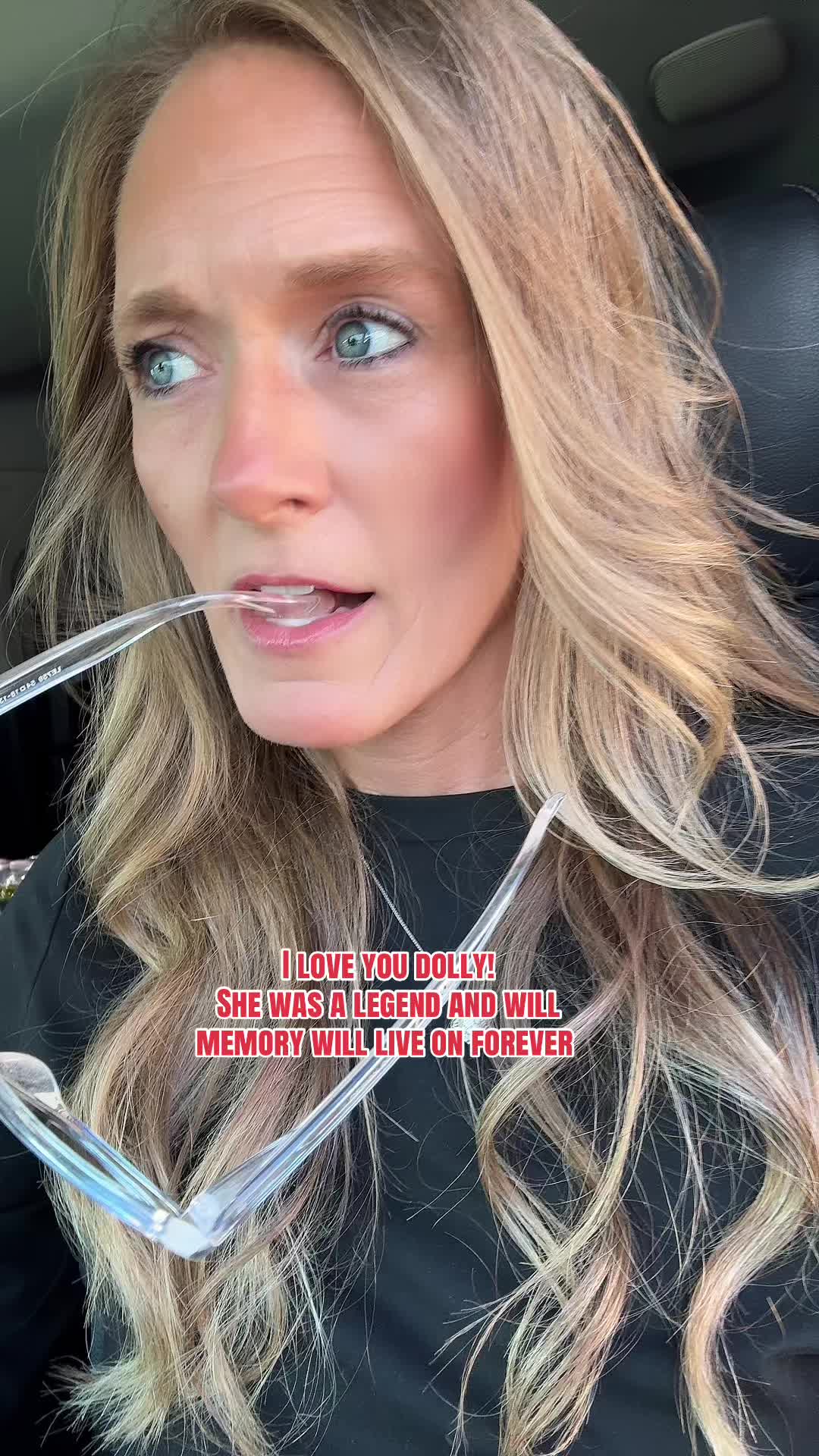 @itsmarcie