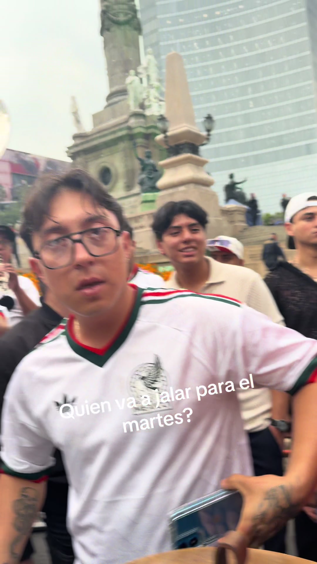 @Lainesperadaonceonce