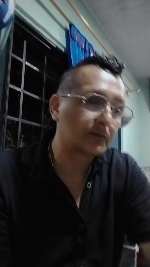 @M.O