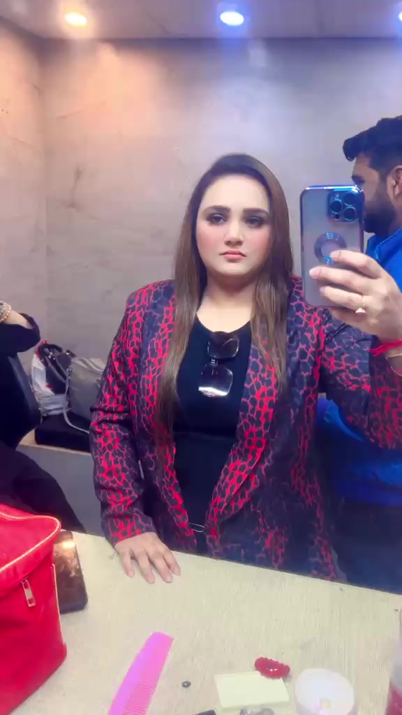@Ulfat Saira Official