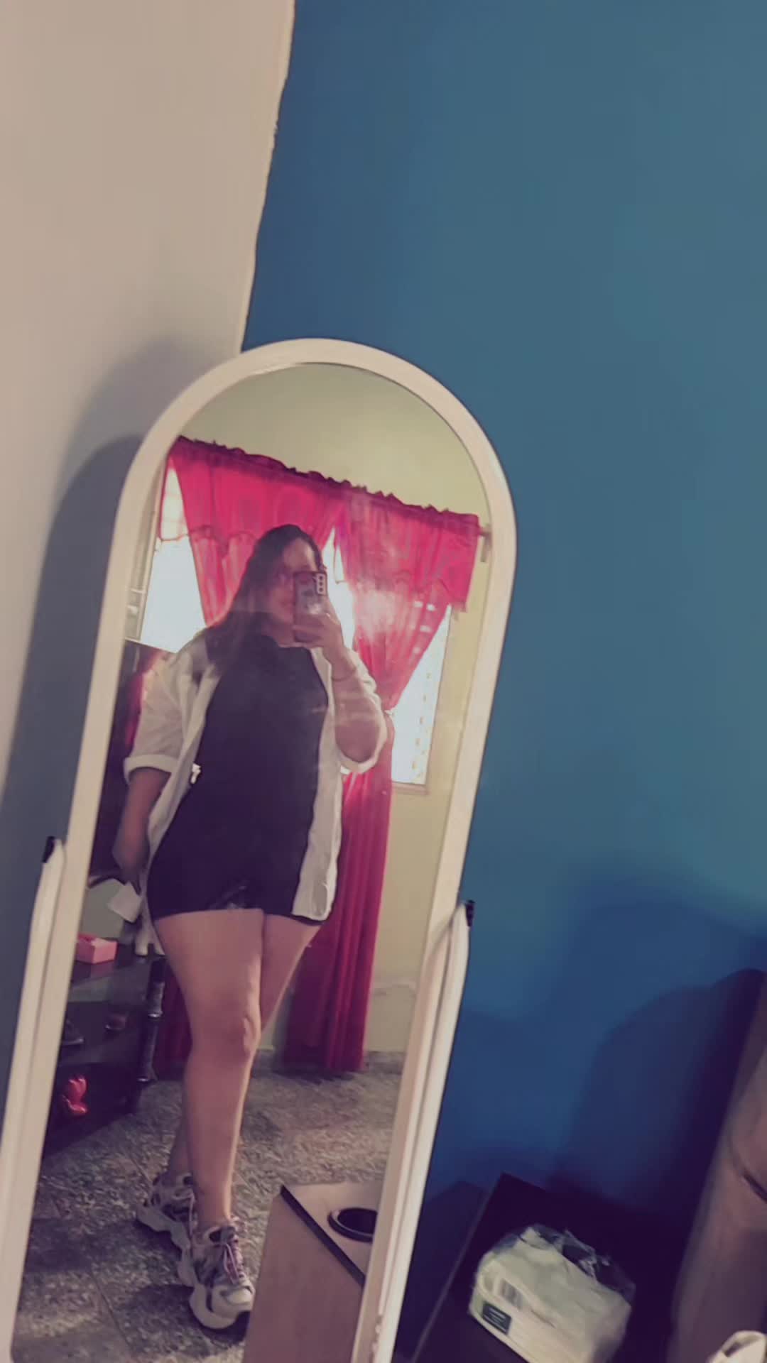 @Daniela Santos♡👾👩🦱
