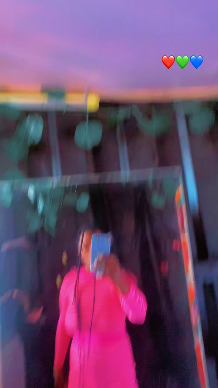 @Anikeade💕💕🥹