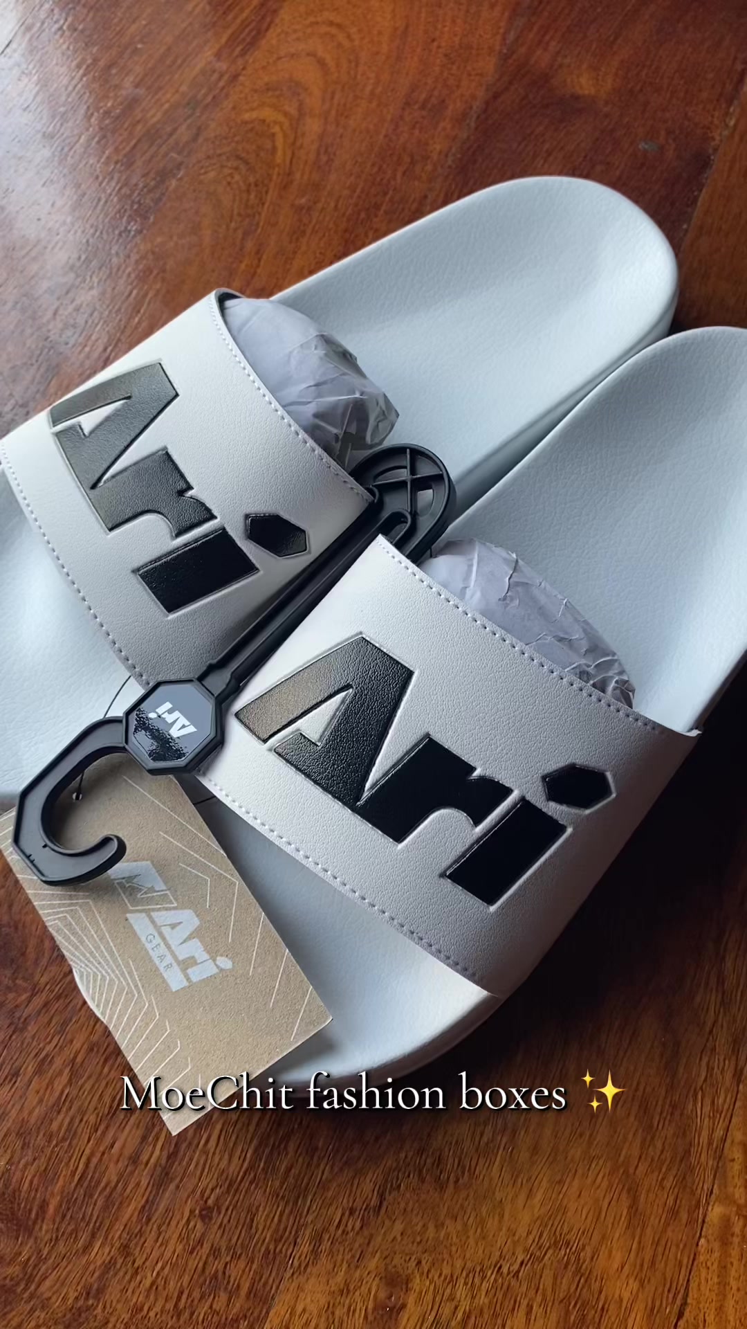 @Moe Chit fashion boxes