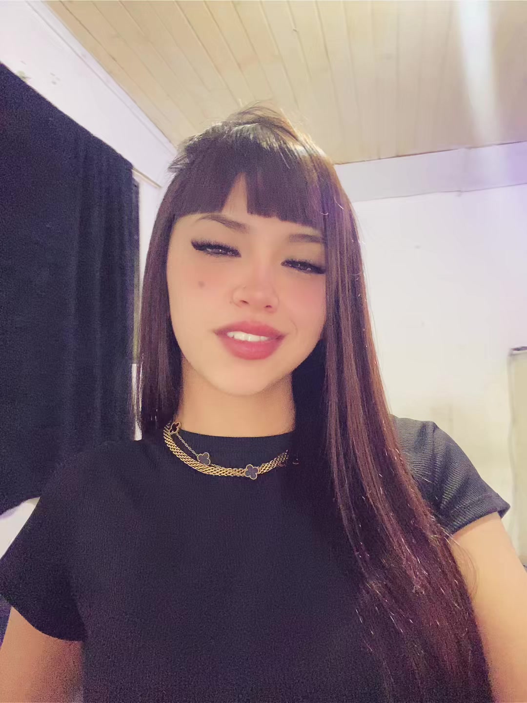 @VR🪭